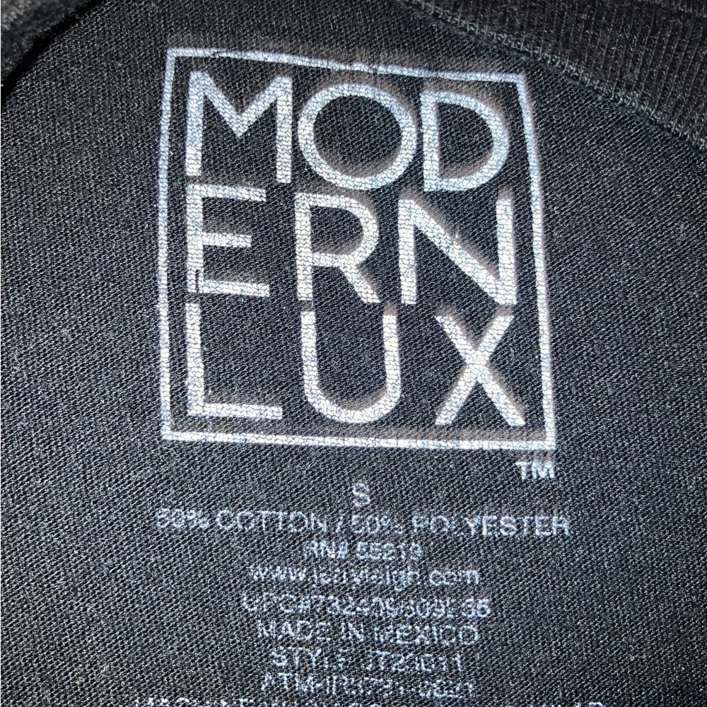 Modern Lux Black Floral Tee !Accepting Offers! Bundle Deals Available - Picture 4 of 4